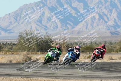 media/Dec-07-2025-CVMA (Sun) [[3e7d2de5dc]]/Race 16-Formula Middleweight/